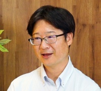 今西 信幸(いまにし・のぶゆき)