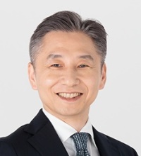 冨永　健（ とみなが・けん）