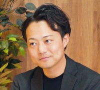 市川　峻（いちかわ・しゅん）