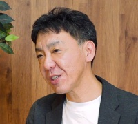 染谷　剛史（そめや・たけし）