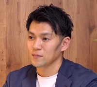 山内　健次郎（やまうち・けんじろう）